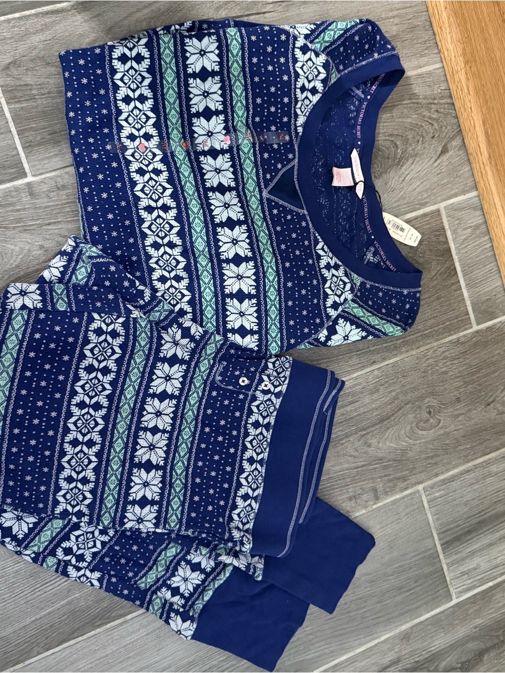 VICTORIAS SECRET Navy Blue Fair Isle Cotton Pajama Top and Bottom Set